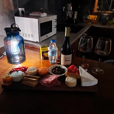 Alojamento Santa Cruz 农家乐 拉戈阿