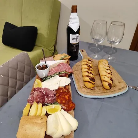 Alojamento Santa Cruz *