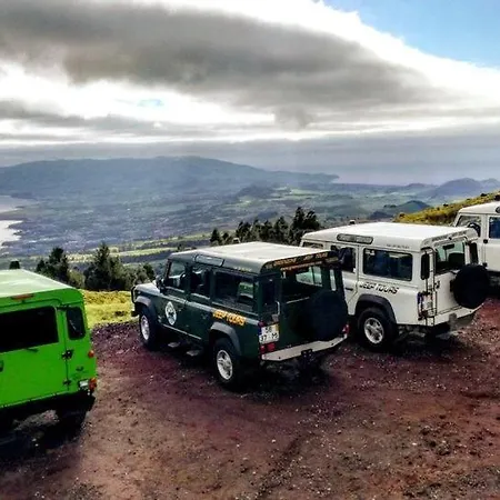 Alojamento Santa Cruz *